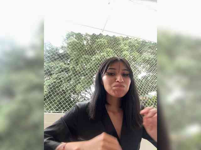 ChloeMontes webcam