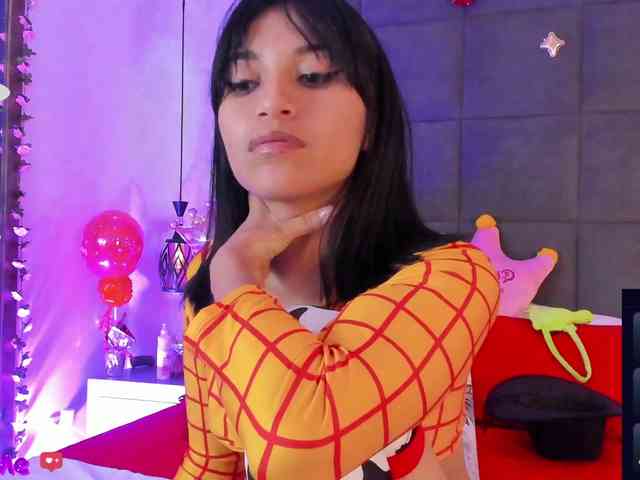 ChloeMontes webcam