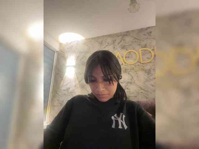 ChloeMontes webcam