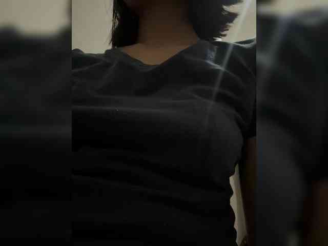 ChloeMontes webcam
