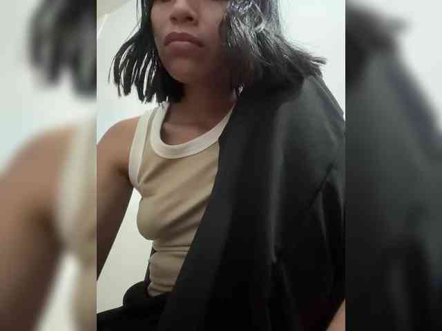 ChloeMontes webcam