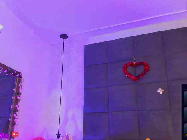 ChloeMontes webcam