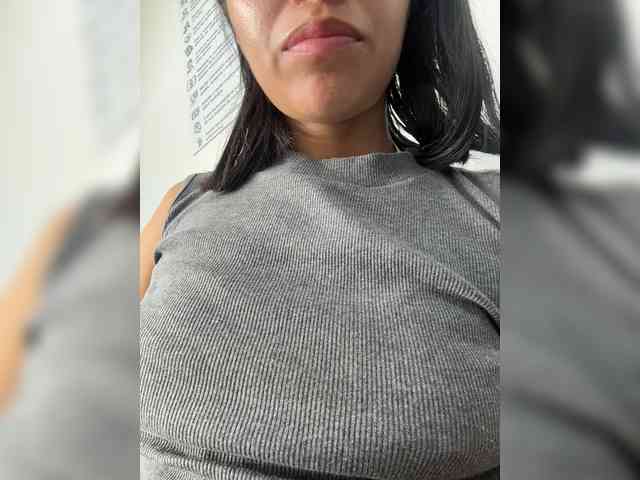 ChloeMontes webcam