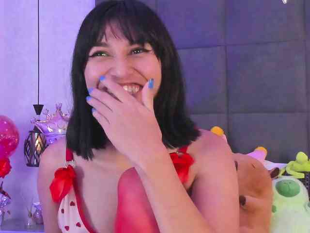 ChloeMontes Live Webcam on BongaCams