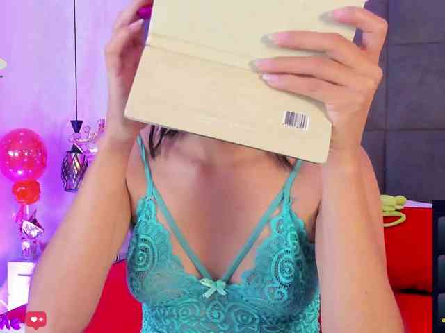 ChloeMontes webcam