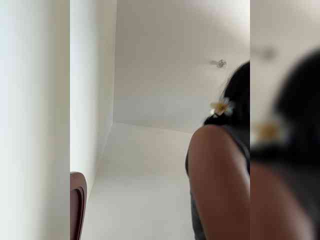 ChloeMontes webcam