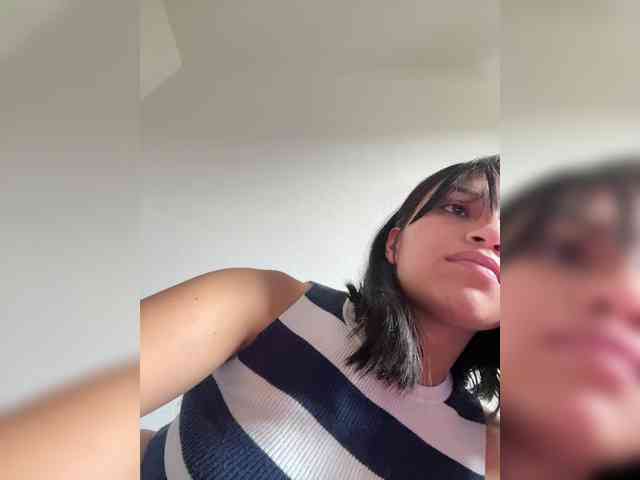 ChloeMontes webcam