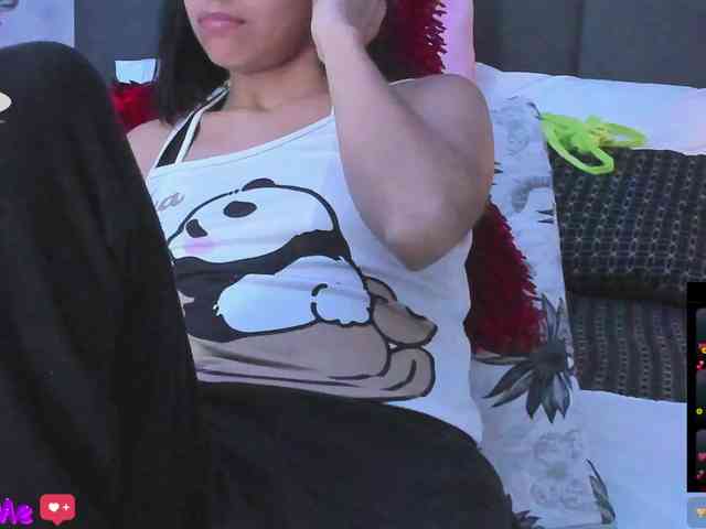 ChloeMontes webcam