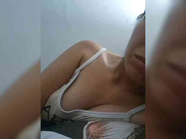 ChloeMontes webcam