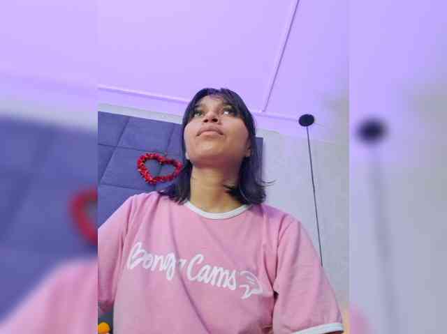 ChloeMontes webcam