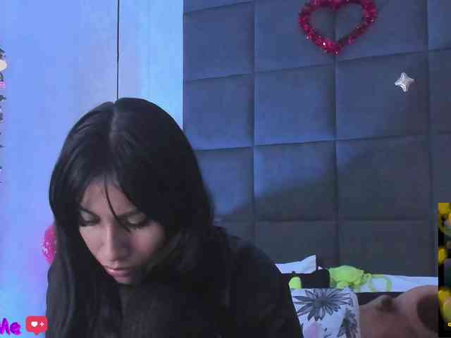 ChloeMontes webcam