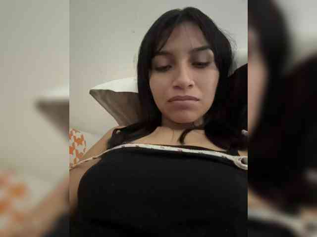ChloeMontes webcam