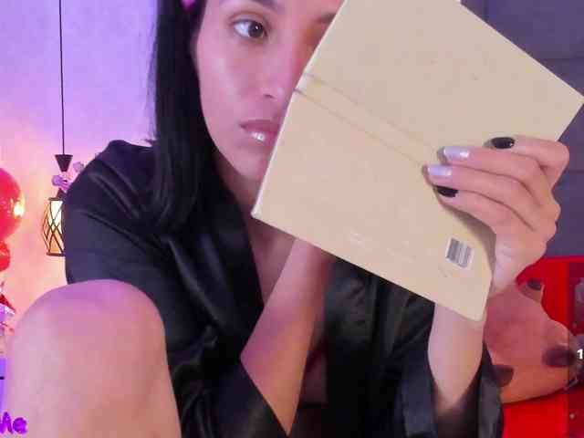 ChloeMontes webcam
