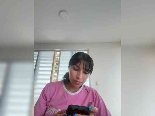 ChloeMontes webcam