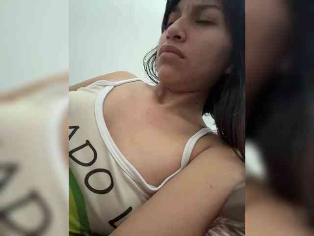ChloeMontes webcam