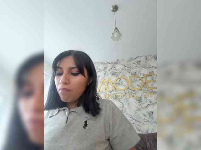 ChloeMontes webcam