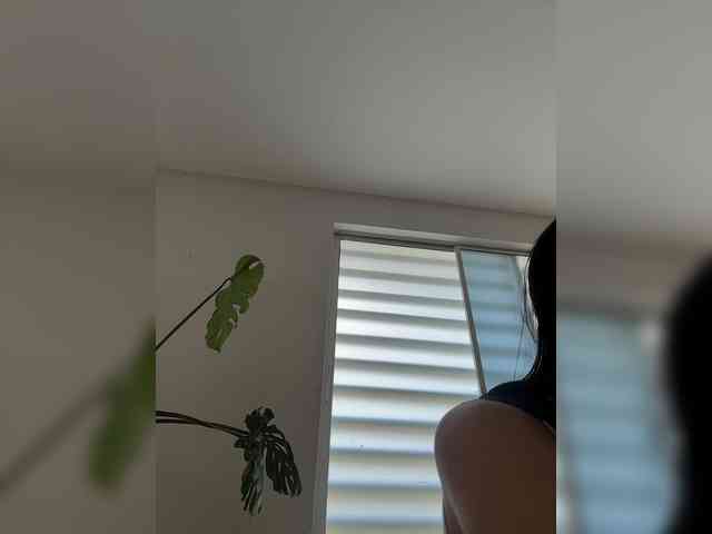 ChloeMontes webcam