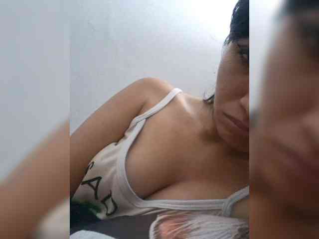 ChloeMontes webcam