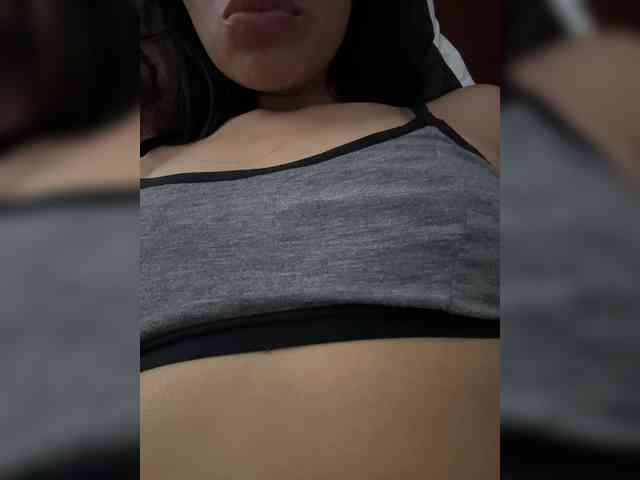 ChloeMontes webcam
