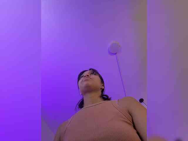 ChloeMontes webcam