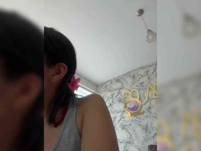 ChloeMontes webcam
