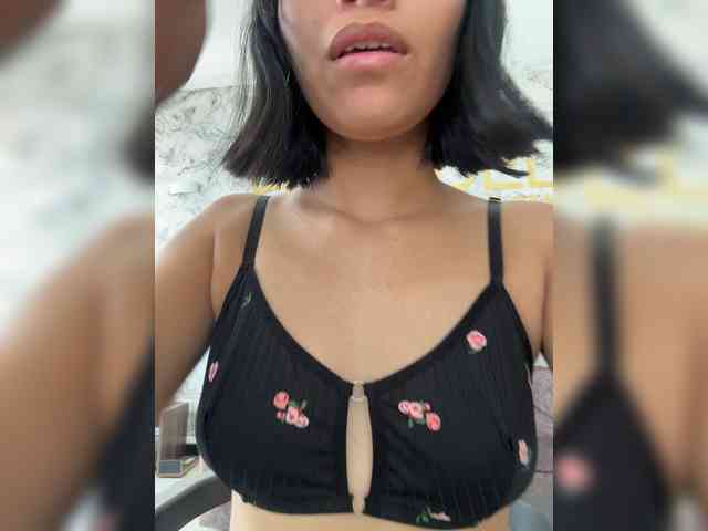 ChloeMontes webcam