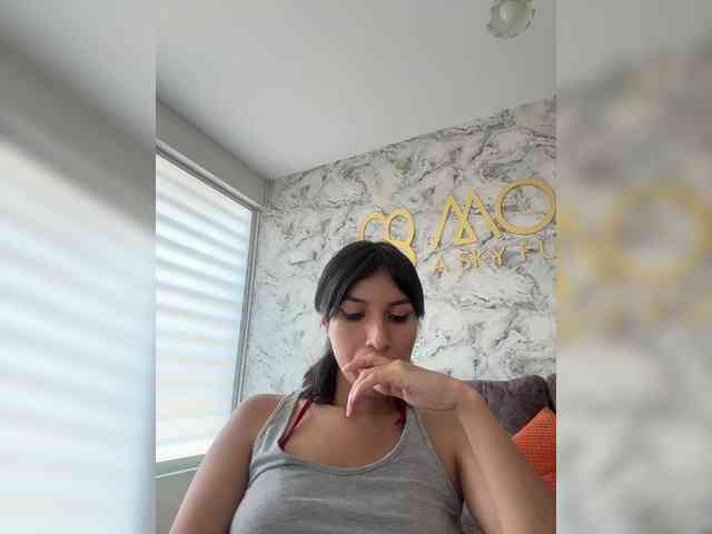 ChloeMontes webcam