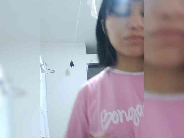 ChloeMontes webcam