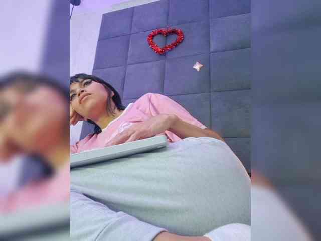 ChloeMontes webcam