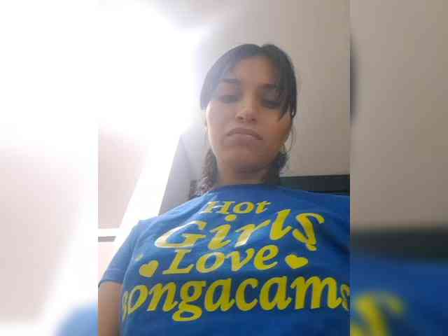 ChloeMontes webcam