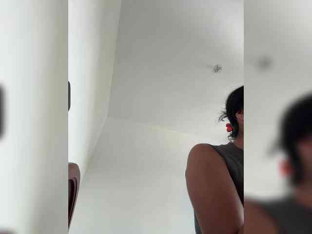 ChloeMontes webcam
