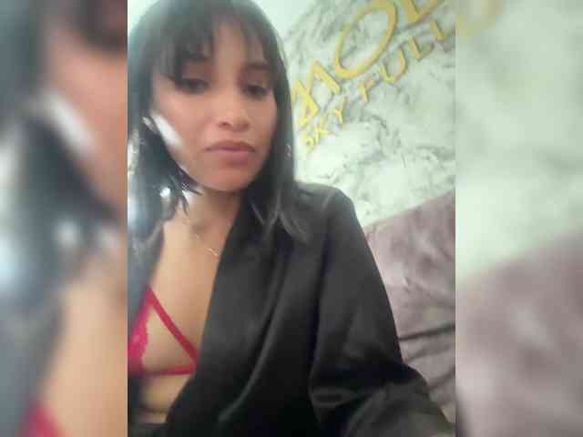 ChloeMontes webcam