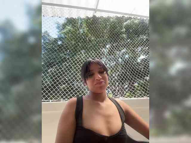 ChloeMontes webcam