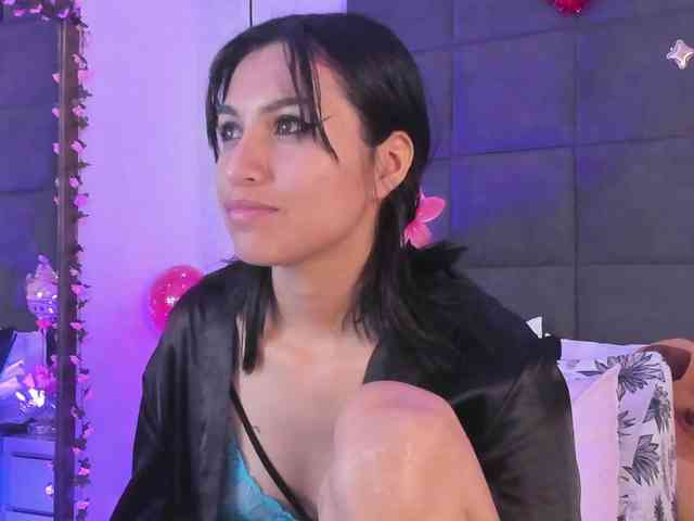 ChloeMontes webcam