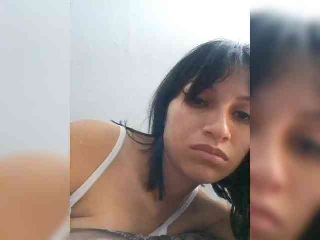 ChloeMontes webcam