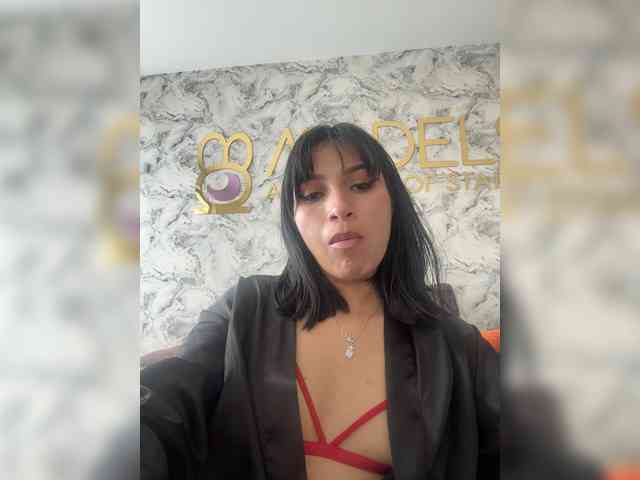ChloeMontes webcam