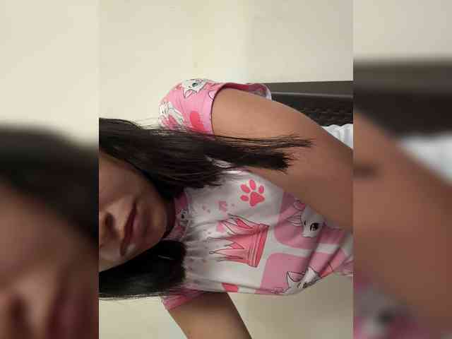 ChloeMontes webcam