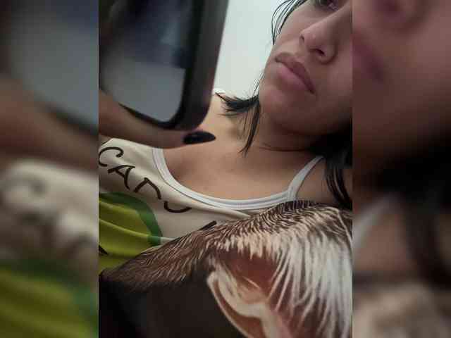 ChloeMontes webcam