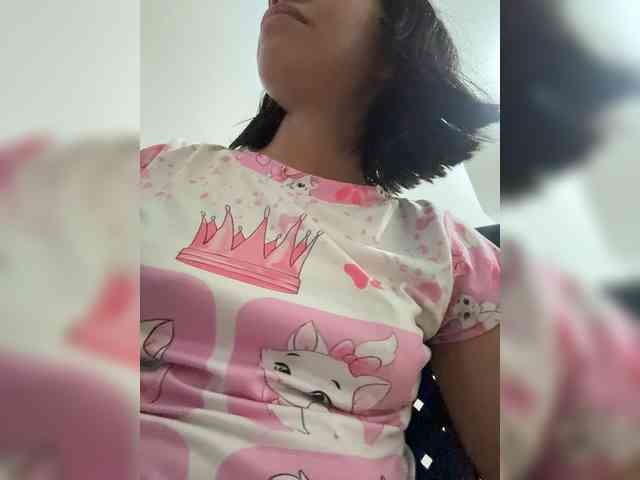 ChloeMontes webcam