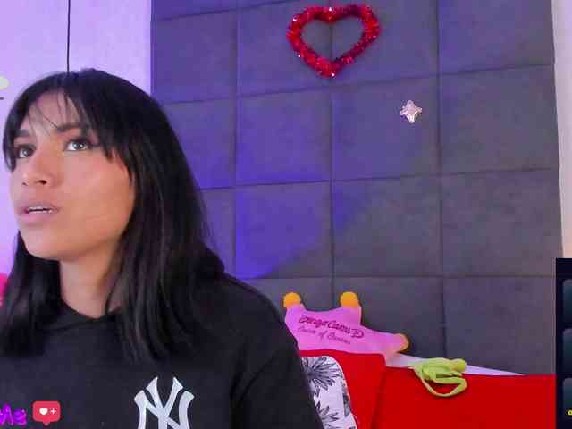ChloeMontes webcam