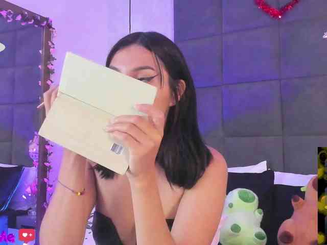 ChloeMontes webcam