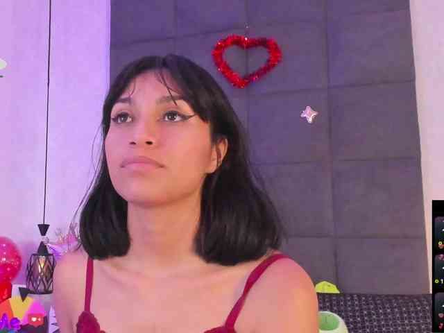 ChloeMontes's webcam live show