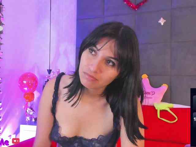 ChloeMontes webcam