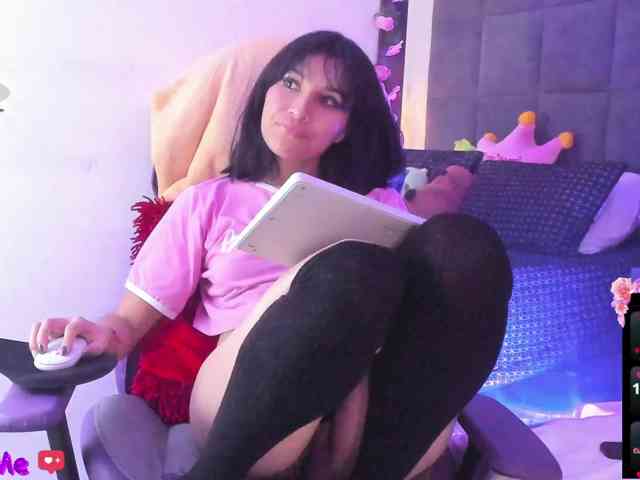 ChloeMontes webcam