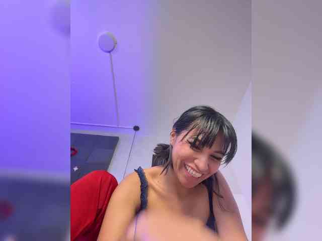 ChloeMontes webcam