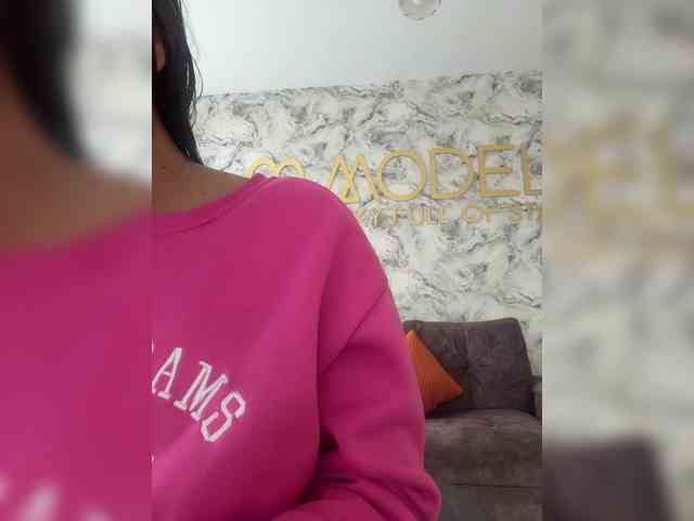 ChloeMontes webcam