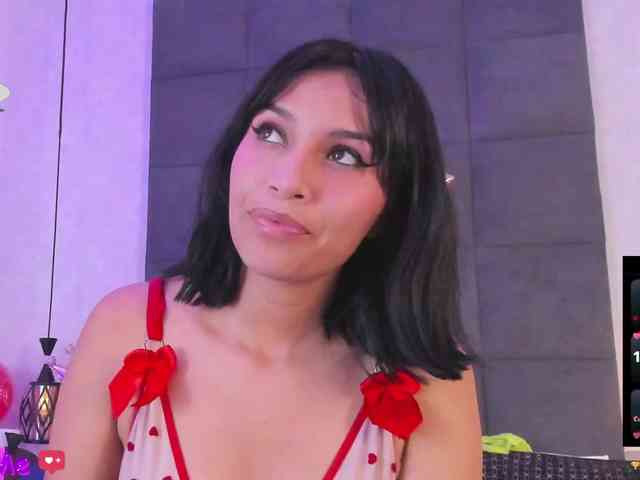 ChloeMontes webcam