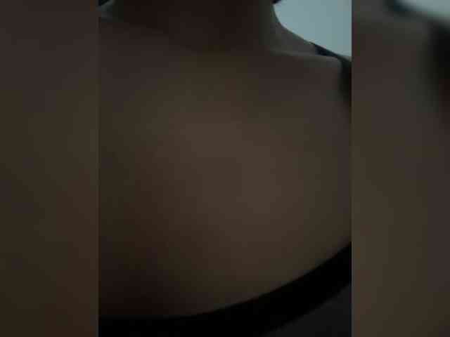 ChloeMontes webcam