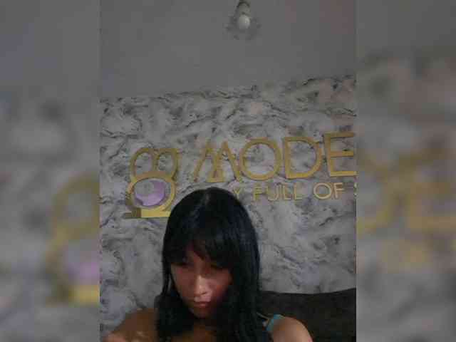 ChloeMontes webcam