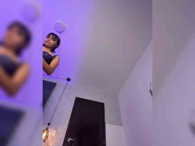 ChloeMontes webcam